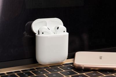 2017年最滿(mǎn)意和差評(píng)的電子產(chǎn)品有哪些?蘋(píng)果、小米竟上了兩次榜_科技